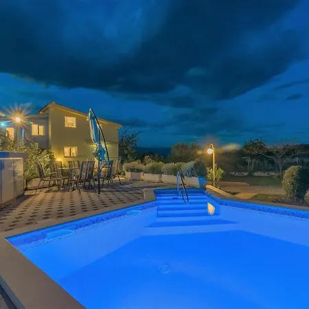 Poolincluded - Seaview Villa Nika 펜션 포세다르예