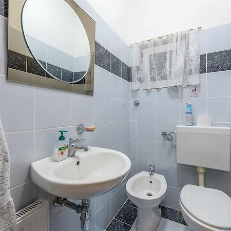 Holiday home Poolincluded - Seaview Villa Nika