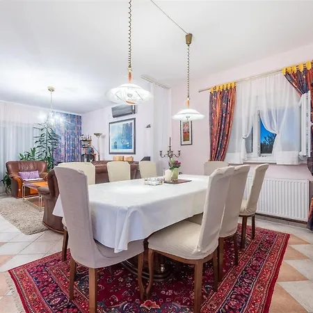 Poolincluded - Seaview Villa Nika Holiday home Posedarje