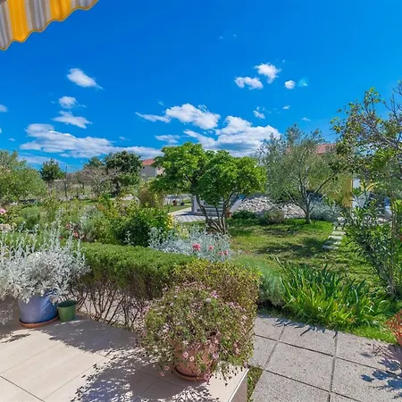 Holiday home Poolincluded - Seaview Villa Nika